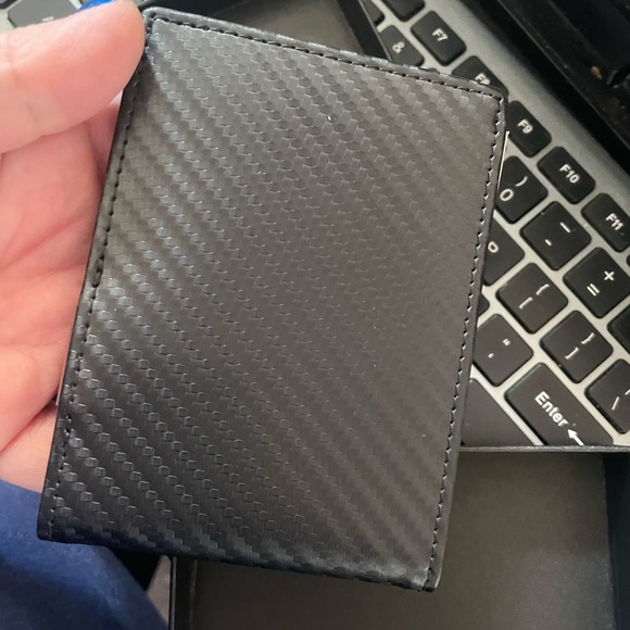Luxury Vegan & Eco-Friendly | Wallet Men with Money Clip - Executive - Picture 2 of 3